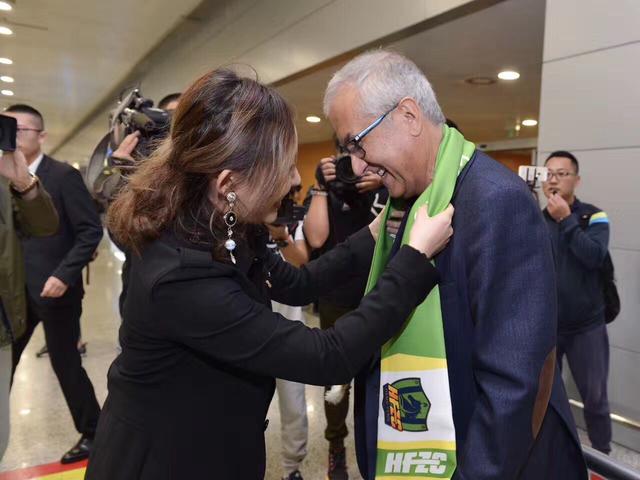 男女一进一出视频